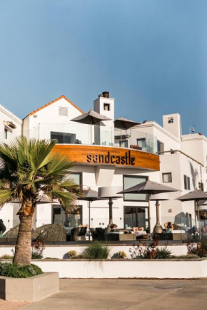 Отель Sandcastle Hotel on the Beach  Писмо Бич